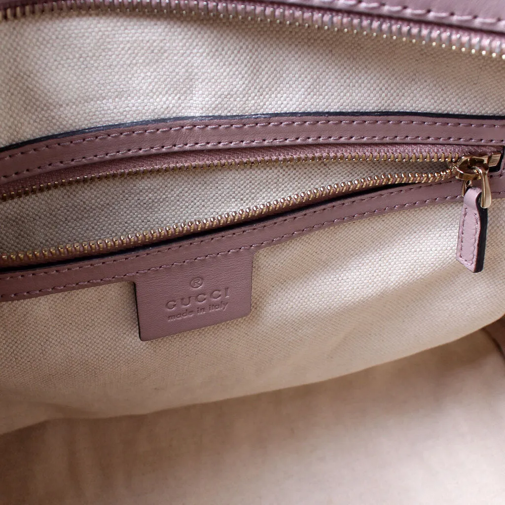 247205 Boston Bag