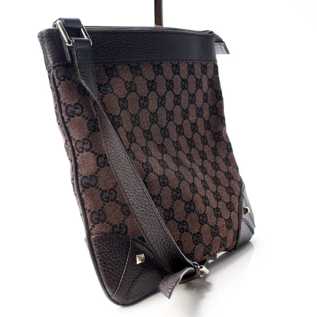 272396 GG Canvas Crossbody