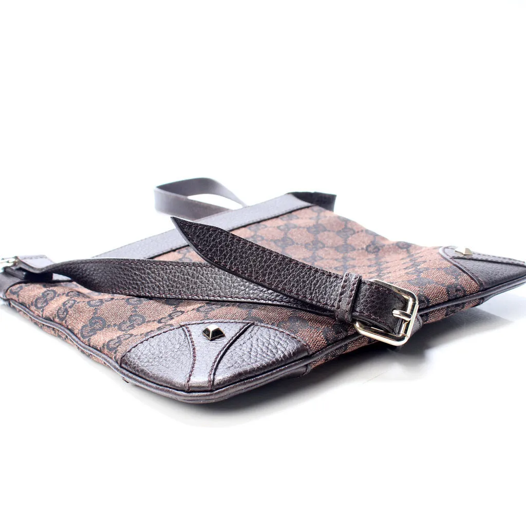 272396 GG Canvas Crossbody