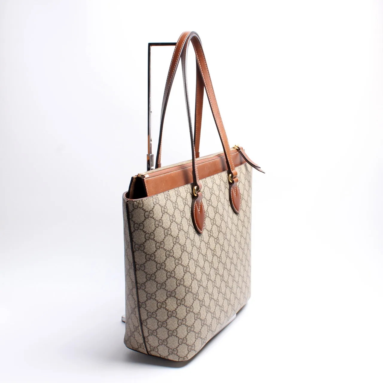 415721 GG SupremeTote