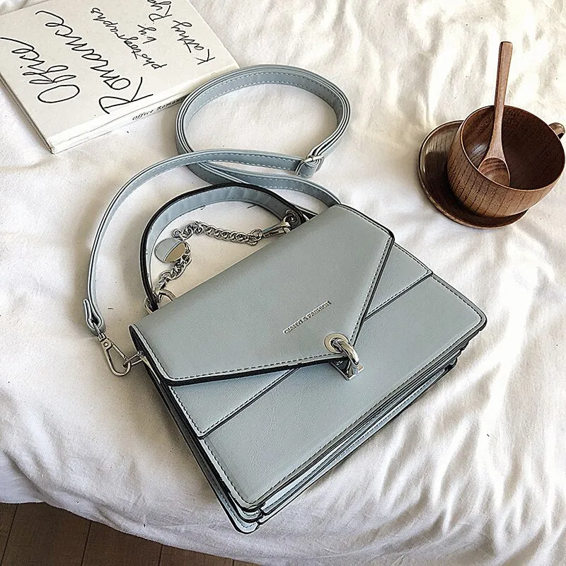 Vintage Girls Small Square Bag 2020 Summer New Chains Handbag Women Casual Wild Shoulder Bag Lock Tide Bag Diagonal Female Bag