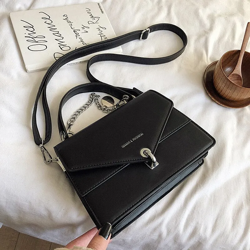 Vintage Girls Small Square Bag 2020 Summer New Chains Handbag Women Casual Wild Shoulder Bag Lock Tide Bag Diagonal Female Bag