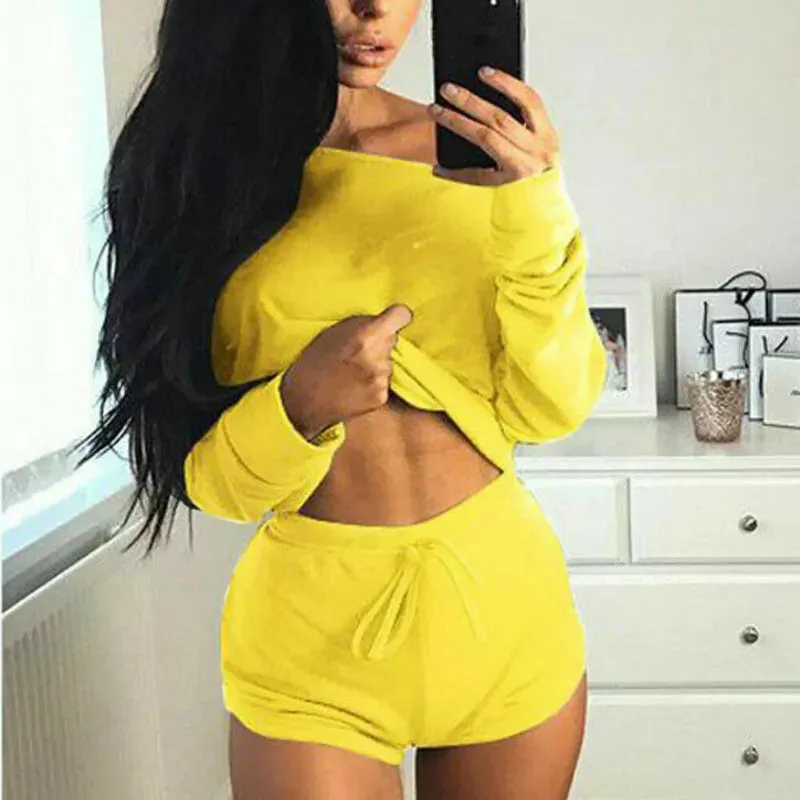 Women’s 2-Piece Gym Outfit: Sporty Vest Top and Leggings Set